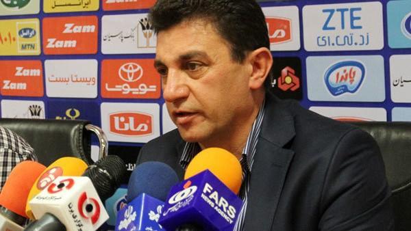 غیبت قلعه نویی در نشست خبری بازی با پرسپولیس غیبت قلعه نویی در نشست خبری بازی با پرسپولیس