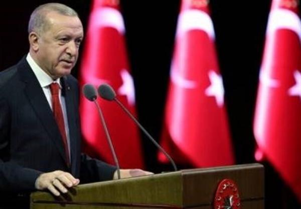 اردوغان: کسانی که به ما درس دموکراسی می دهند ابتدا خود را در آینه ببینند